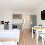 Apartment T&k - - 22 Min Messe Dus & Airport Dus