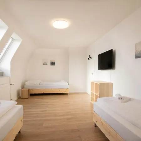 T&k - - 22 Min Messe Dus & Airport Dus Apartment